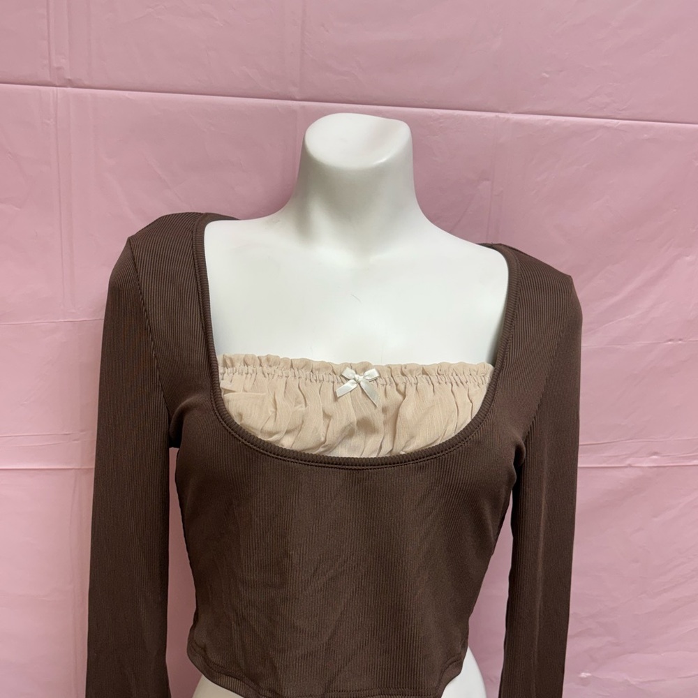 Chic Brown Crop Top with Cream Bow Detail